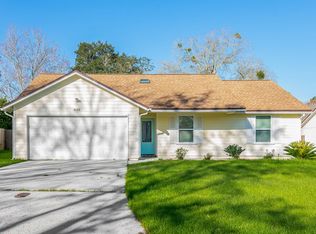 608 Robert Livingston St, Orange Park, FL 32073