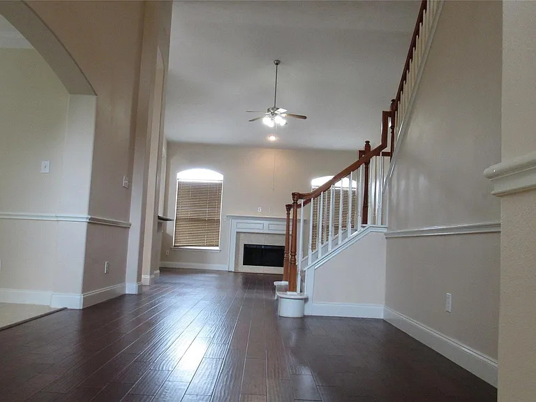 17615 Belwood Park Ln — Photo 12
