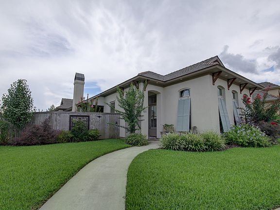 2nd image of 101 Ardenwood Dr