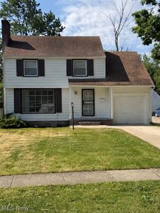 20214 Lanbury Ave, Warrensville Heights, OH, 44122