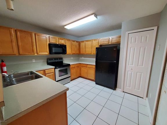 5th image of 3620 Kirkpatrick Cir Unit 15