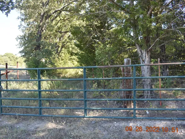 Tyler Rd, Madill, OK 73446