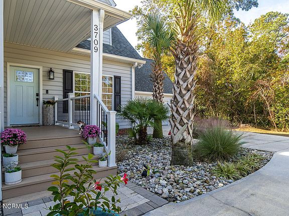 2nd image of 3709 White Drive