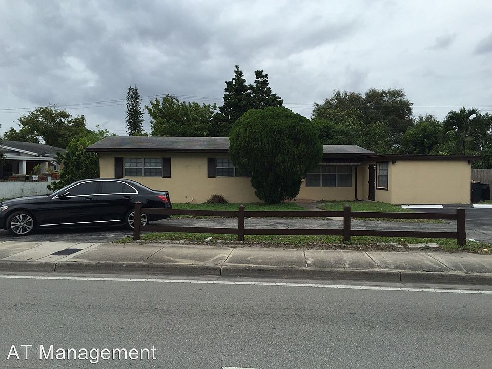 1st image of 1511 NW 9th Ave
