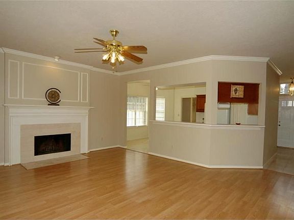 5th image of 14815 Elk Hill Ct