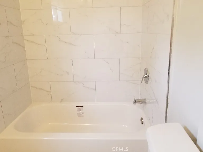285 N Holliston Ave #1 — Photo 6