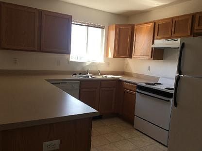 2nd image of 1825 S 9th St #C