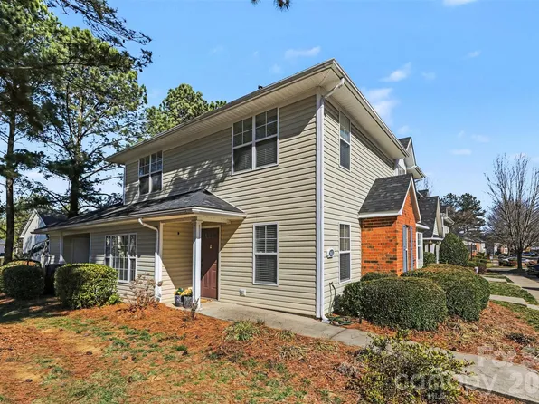 3653 Melrose Cottage Dr, Matthews, NC 28105