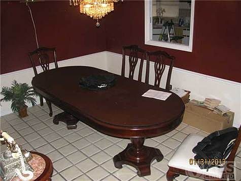 3rd image of 742 SE Ablett Ln