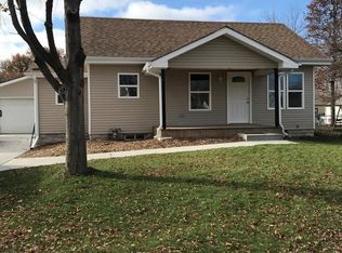 221 NW 15th St, Lincoln, NE 68528