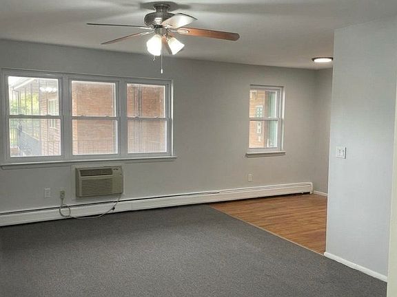 2nd image of 452 Harding Pl APT 4A