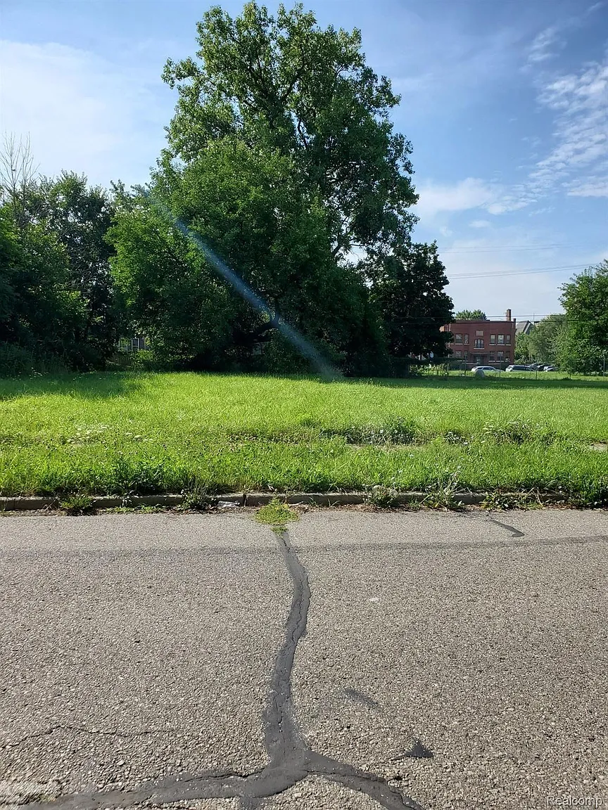 302 Mount Vernon Ave photo 1
