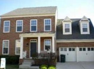 1104 Austin Dr, Fredericksburg, VA 22401