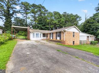 4119 English Oak Dr, Doraville, GA 30340
