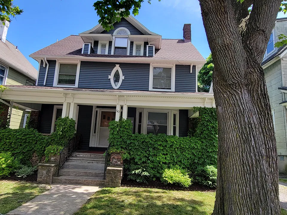 50 Amherst St #4