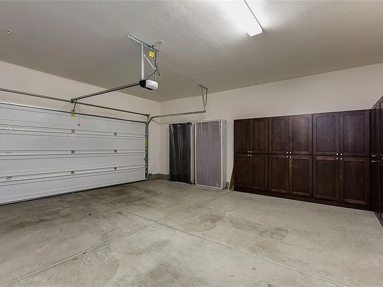 21100 Blossom Way — Photo 26