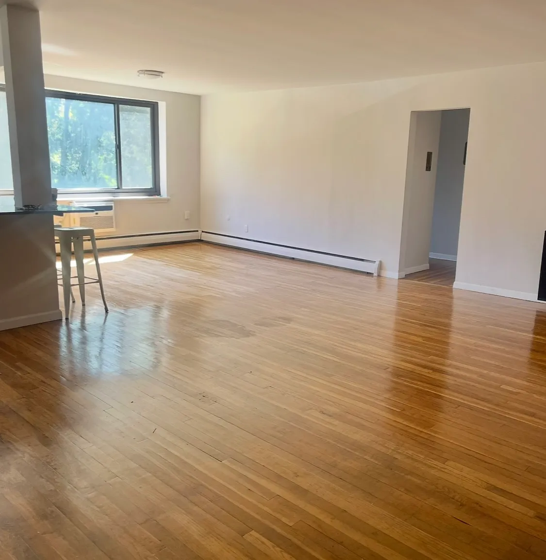 410 Irvington Avenue — Photo 1