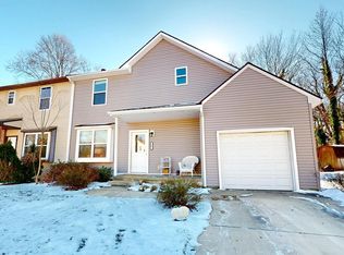 37 Brambling Ln, Voorhees, NJ 08043