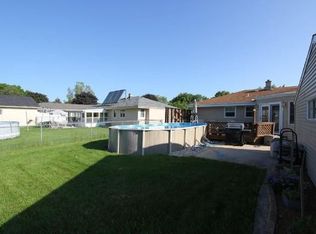 3701 W Bridge St, Greenfield, WI 53221