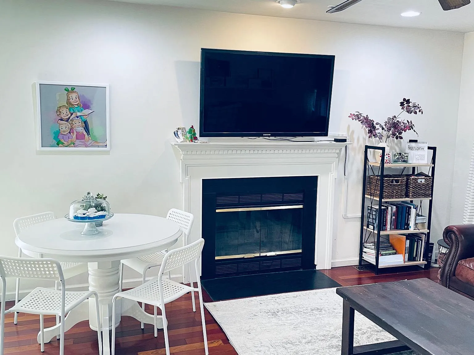 3 bed, 2.5 bath, 2008 sqft, $3,300 — Photo 4