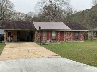 11257 Creighton Dr, Greenwell Springs, LA 70739