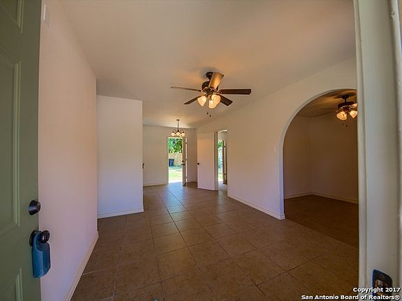 3rd image of 3134 Annarose Ln
