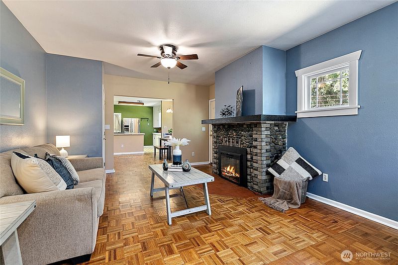 5th image of 9880 Fredrickson Road NW