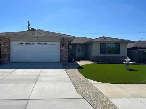 1261 Ramona Ave, Hollister, CA 95023