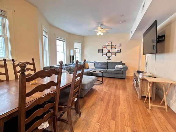 2nd image of 74 Brooks St #2