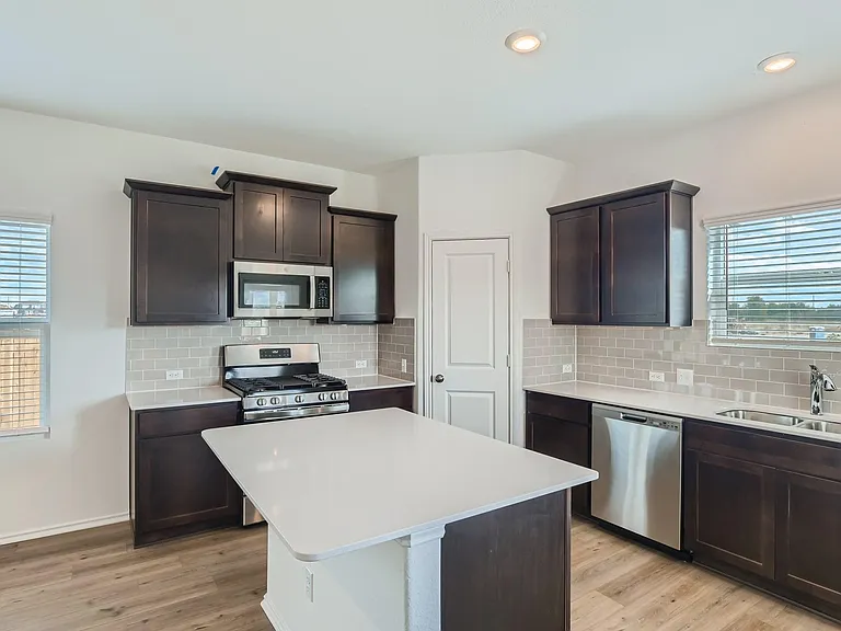 310 Milliner Loop — Photo 8