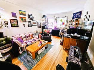 6971 N Sheridan Rd #3A, Chicago, IL 60626