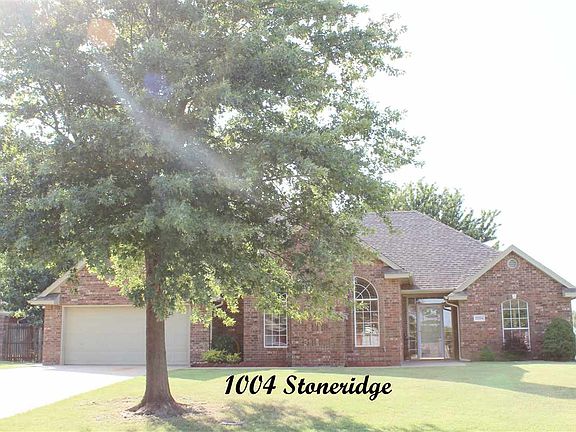 2nd image of 1004 S Stoneridge Dr