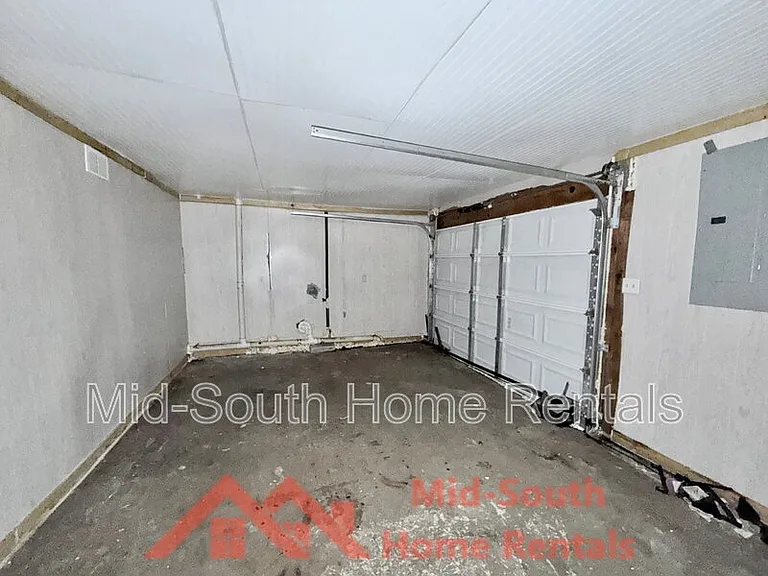 3569 Douglass Ave #2 — Photo 12