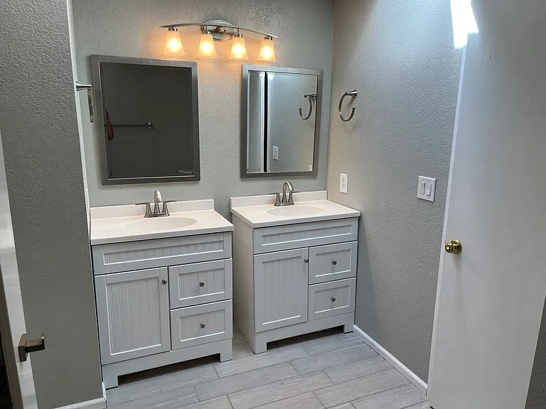 7410 Lazy South Ln NE — Photo 21
