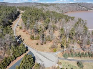 240 Clear Pointe Rd, Lynch Station, VA 24571