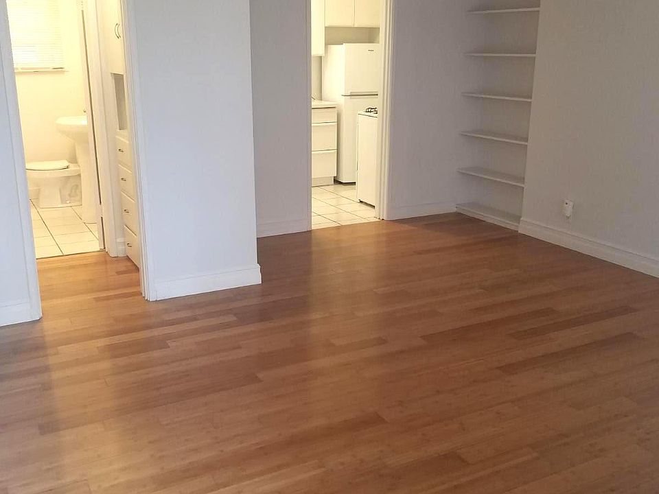 1st image of 130 Roycroft Ave APT 209