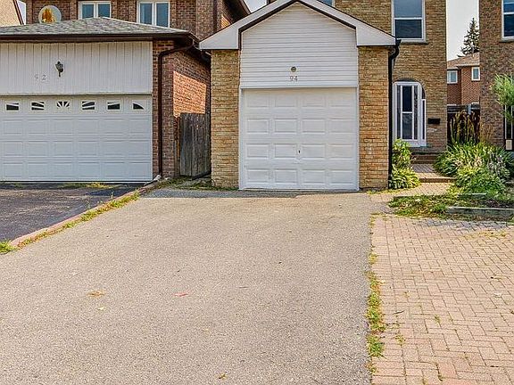 2nd image of 94 Hord Cres