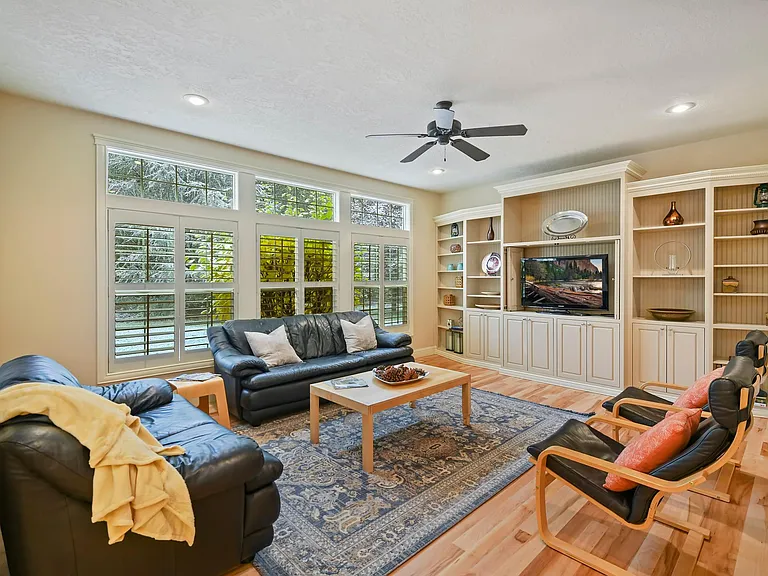 508 Willow Trace Dr — Photo 10