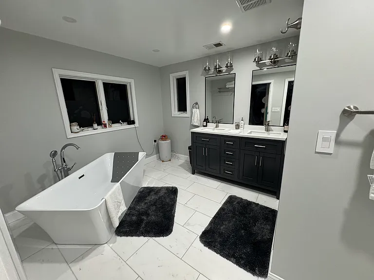 5716 Grosvenor Ln — Photo 10