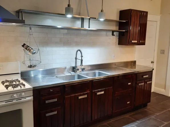 25 S Main Ave, Albany, NY 12208