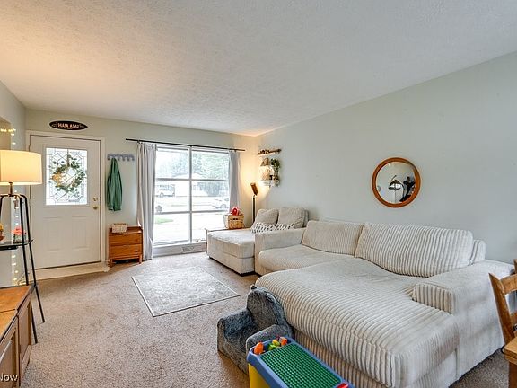 4th image of 9365 Manorford Dr