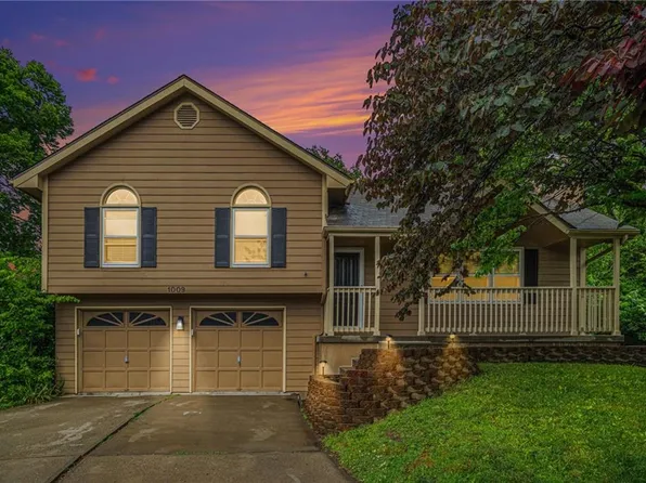 1009 NE 103rd Ter, Kansas City, MO 64155