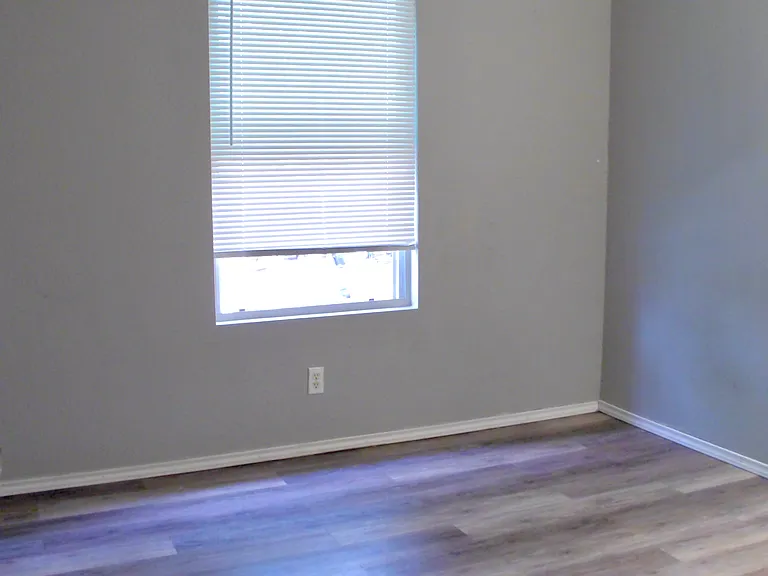 2114 Sunview Post — Photo 9