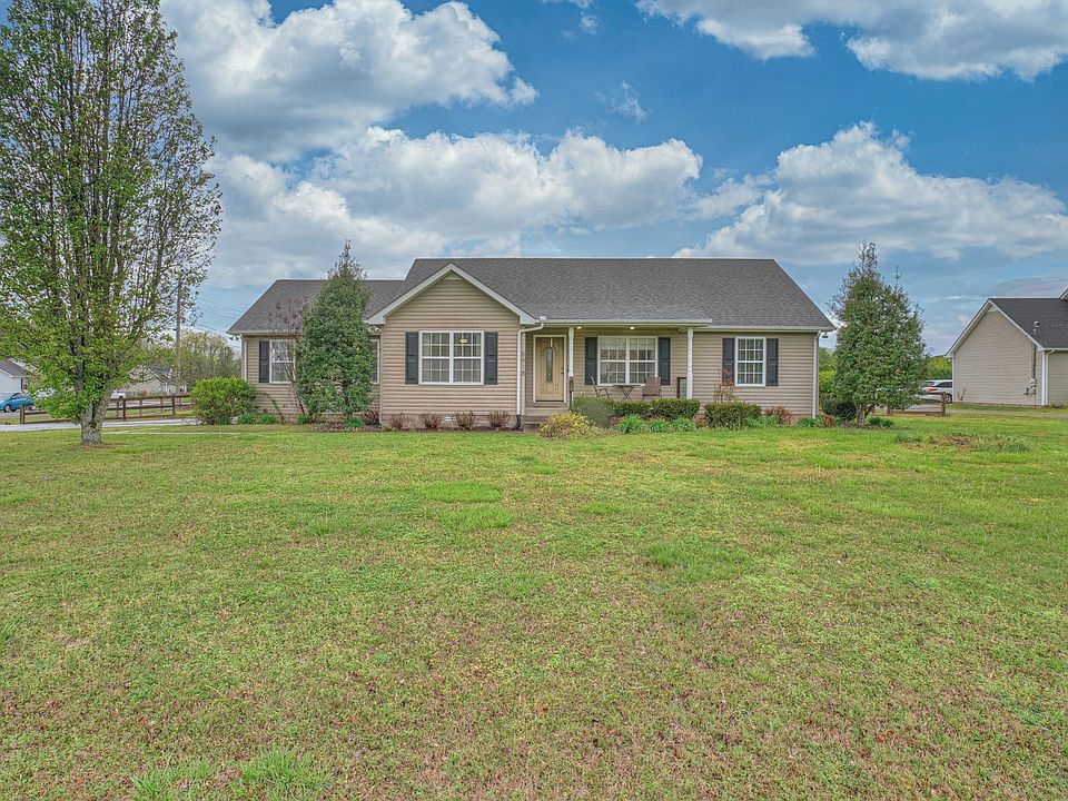 1st image of 5918 Crab Apple Ln