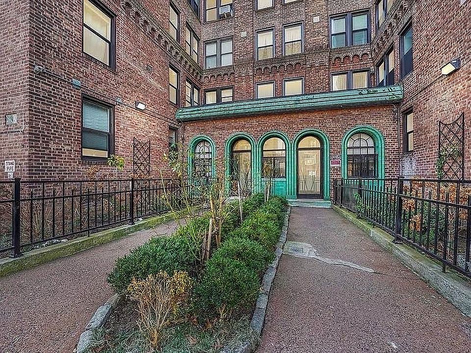 1st image of 8300 Talbot St APT 8G