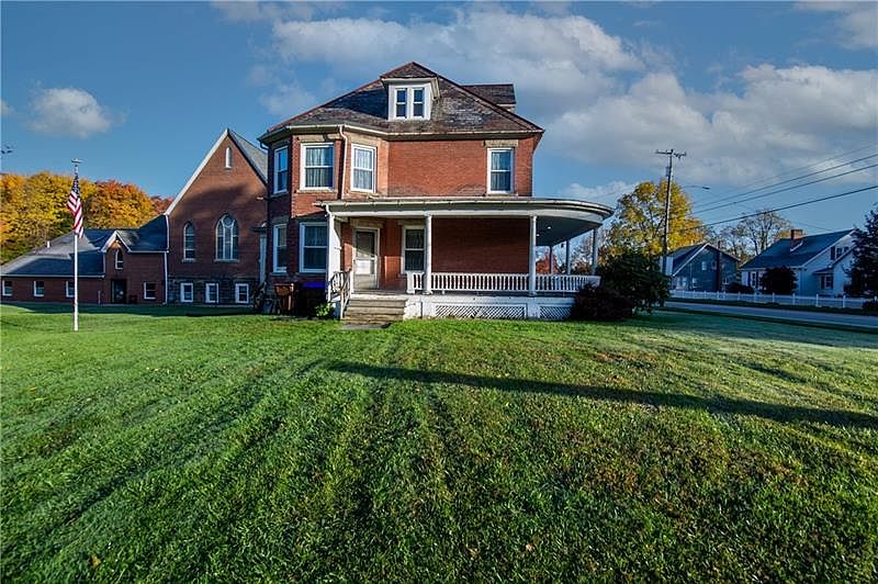 228 N Main St, Harrisville, PA 16038 Zillow