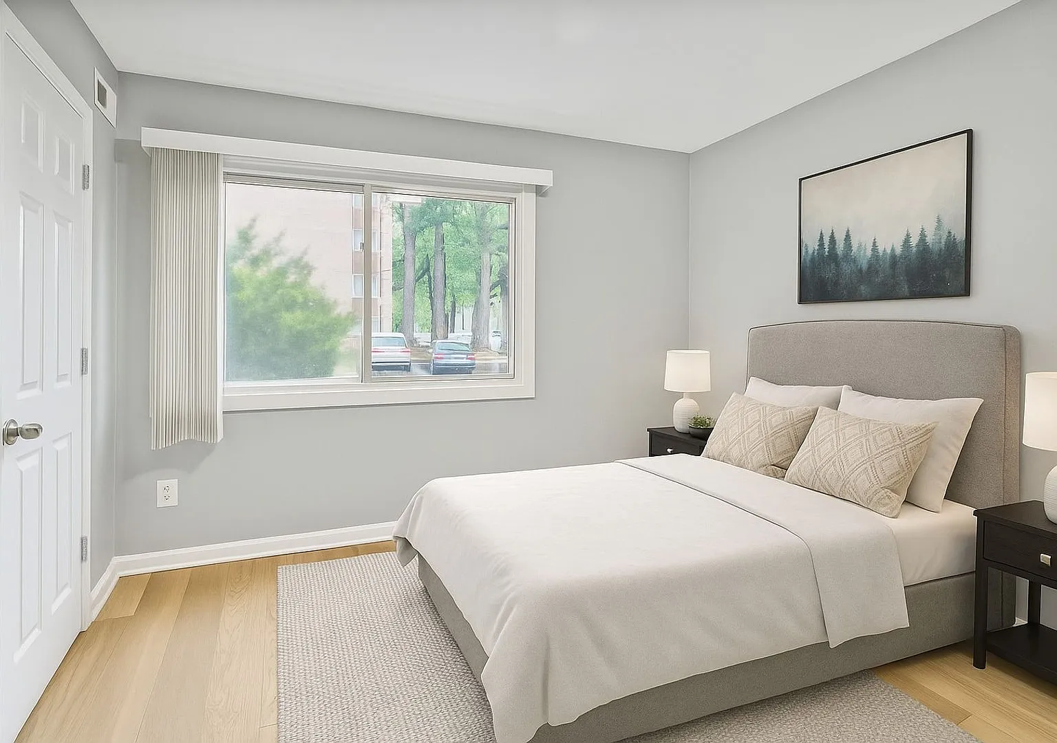 Rarely available 3BR/2BA updated ground-floor corner unit with walk-out patio — Photo 2
