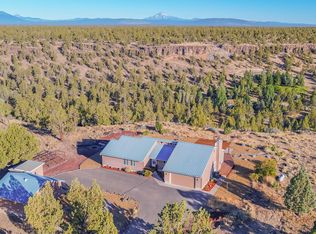 10449 NW Oak Ln, Redmond, OR 97756
