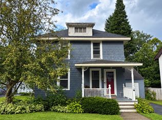 16 Wagner Ave, Whitesboro, NY 13492