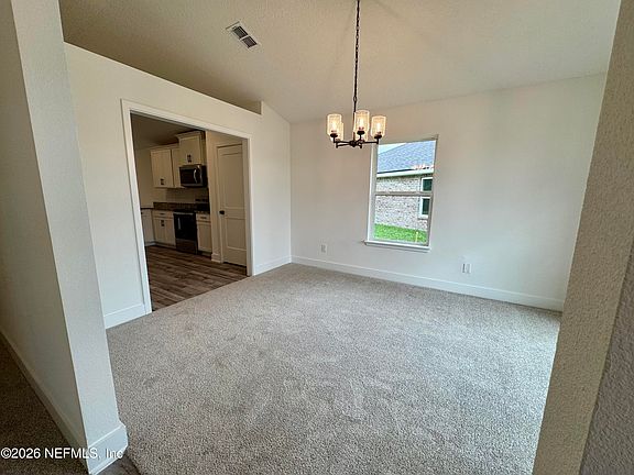 4th image of 3302 MEADOW RIDGE Place